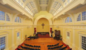 st andrews church interior